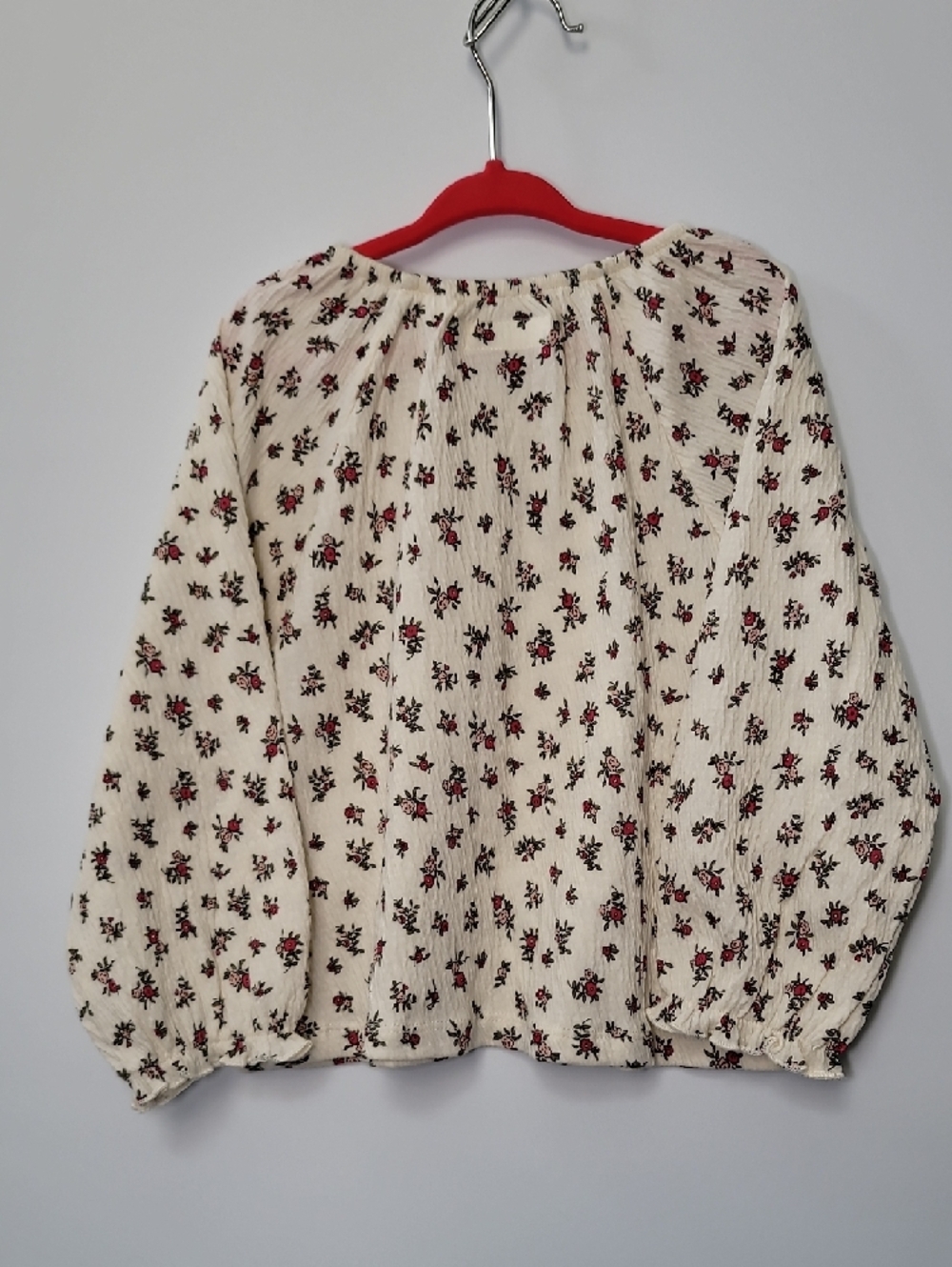 Zara Cream Blouse with Red & Black Floral Print - Picture 3 of 3